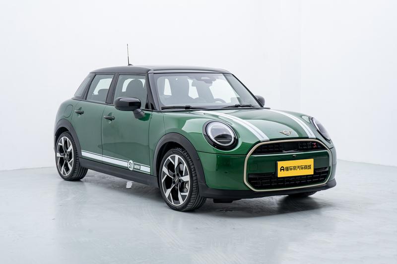 MINI MINI 2025