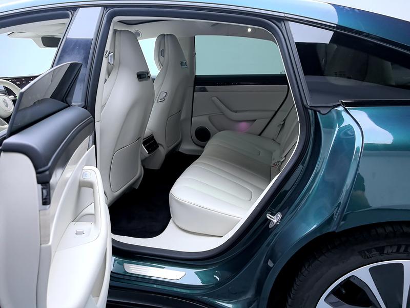 Luxeed Zhijie S7 2026