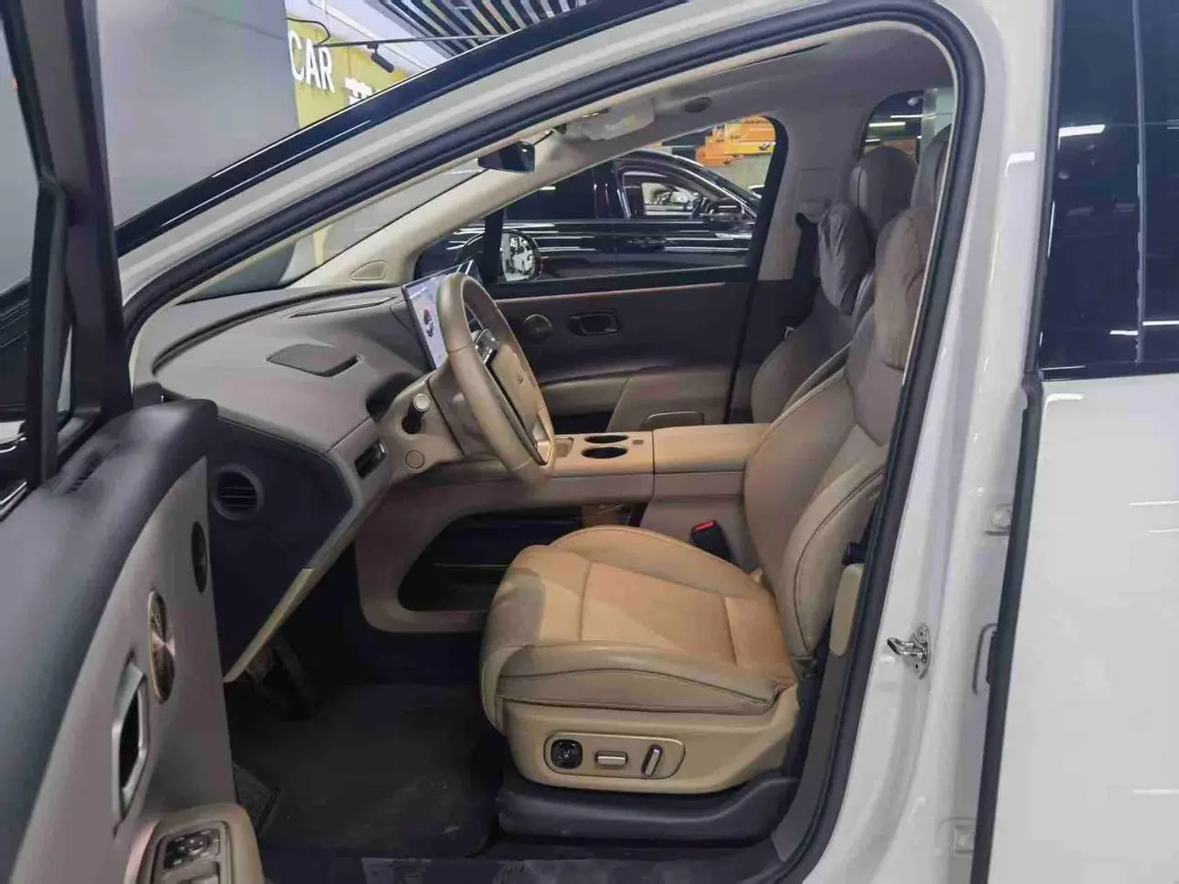 Li Auto Ideal i8 Standard edition