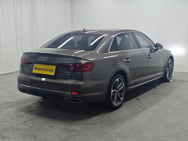 Audi Audi A4L 2019