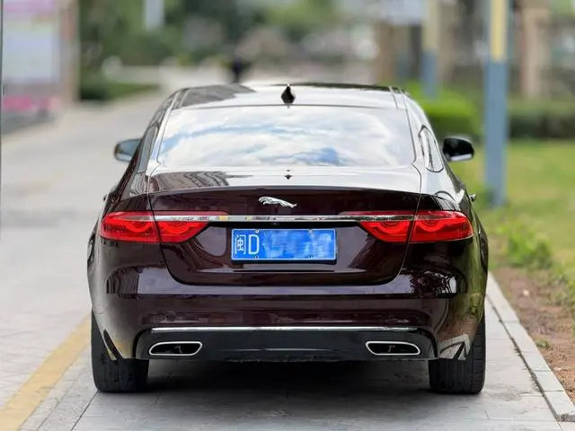 Jaguar Jaguar XFL 2.0T P200 two-wheel drive Elite Edition