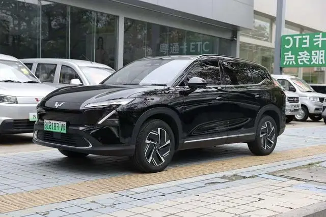 Wuling Wuling Xingguang S PHEV 130km flagship type