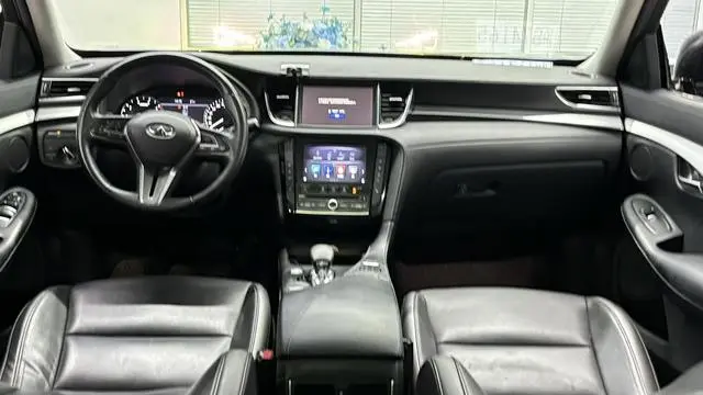 Infiniti Infiniti QX50 2.0T four-wheel drive Elite Edition