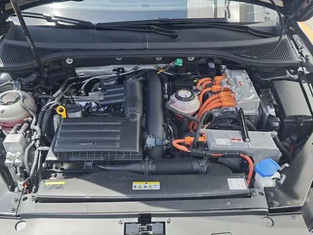 Volkswagen Magotan GTE Luxury