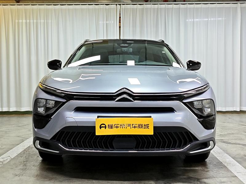 Citroen Versailles C5 X 2021