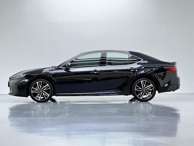 Toyota Camry 2024