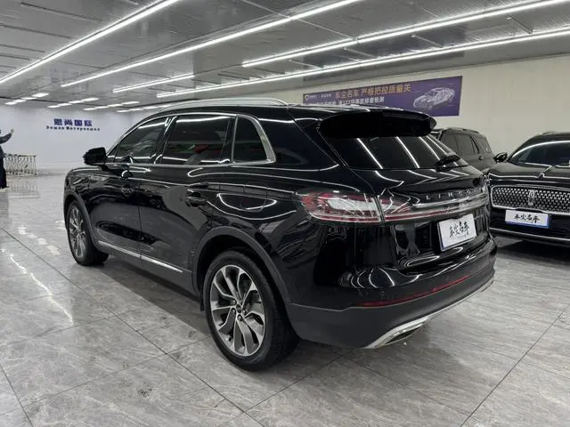 Lincoln Navigator 2.0T four-wheel drive Exclusive Edition