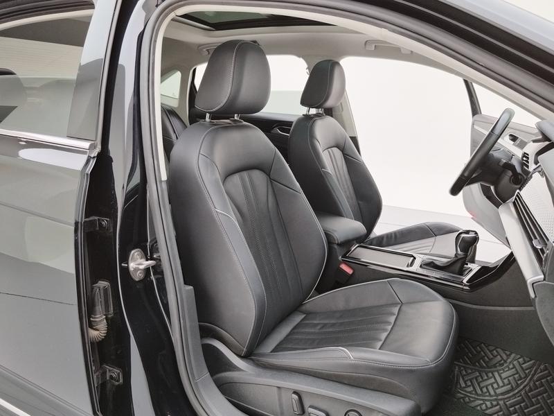 Volkswagen Passat 2023