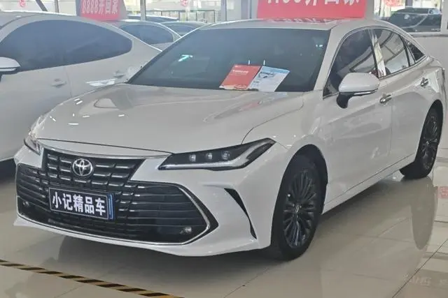 TOYOTA Asian dragon 2.0L XLE Premium Edition