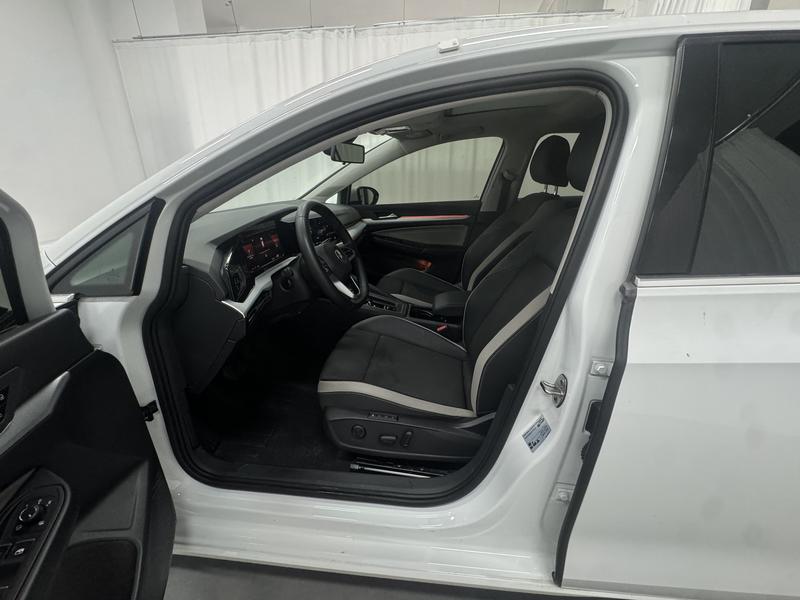 Volkswagen golf 2023