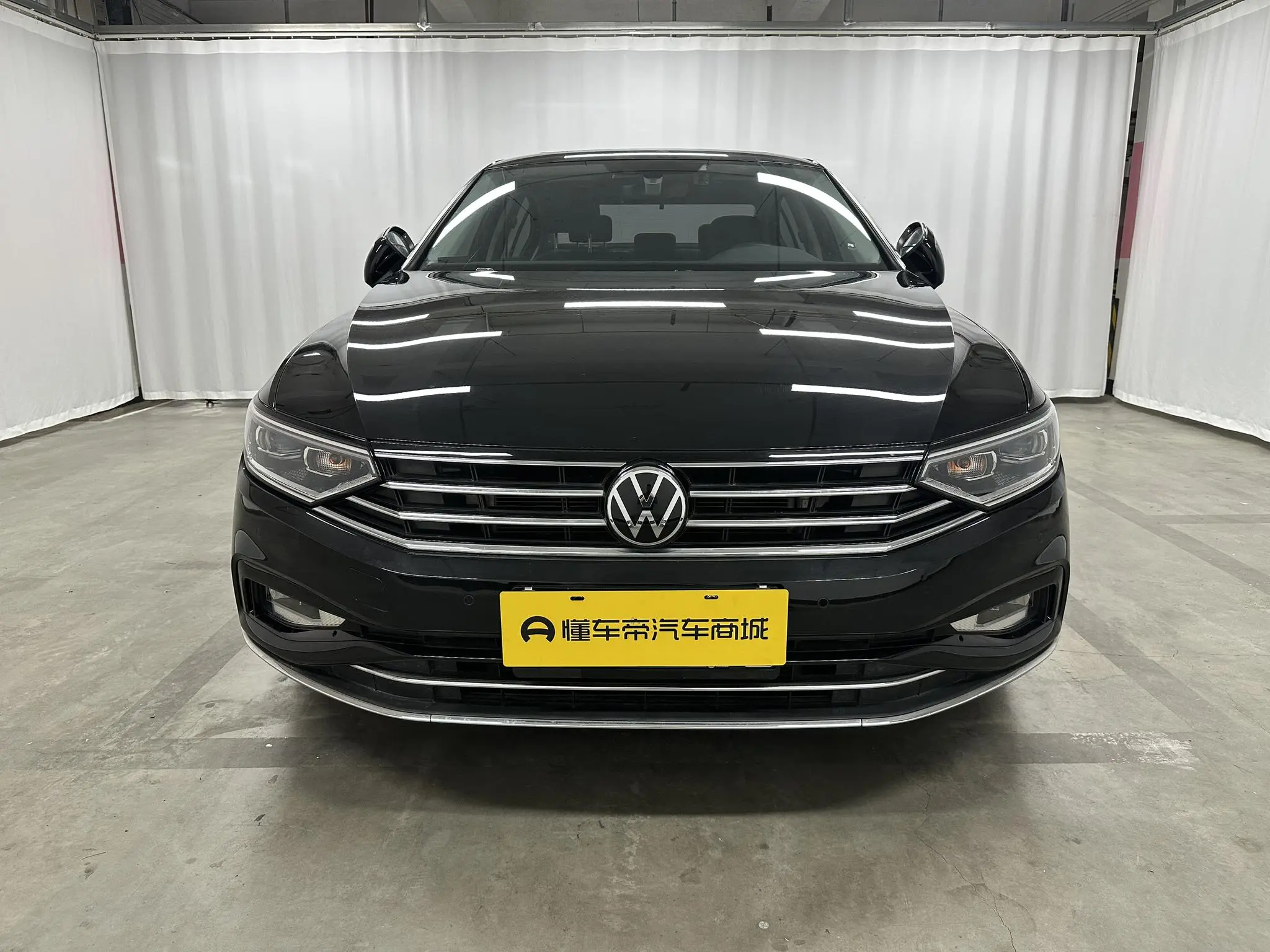 Volkswagen Magotan 330TSI DSG Luxury