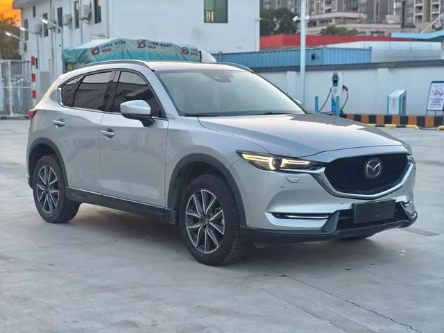 Mazda Mazda CX-5 2.5L automatic four-wheel drive flagship type