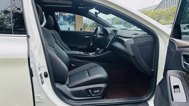 TOYOTA Asian dragon 2.0L CVT Deluxe Edition