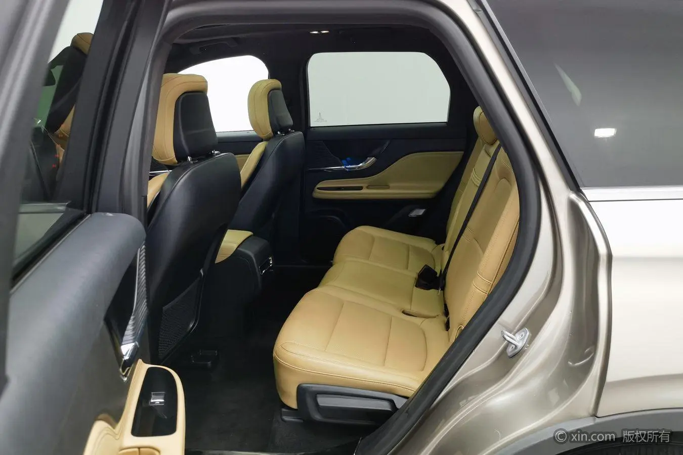 Lincoln Adventurer 2.0T four-wheel drive Zunya Edition