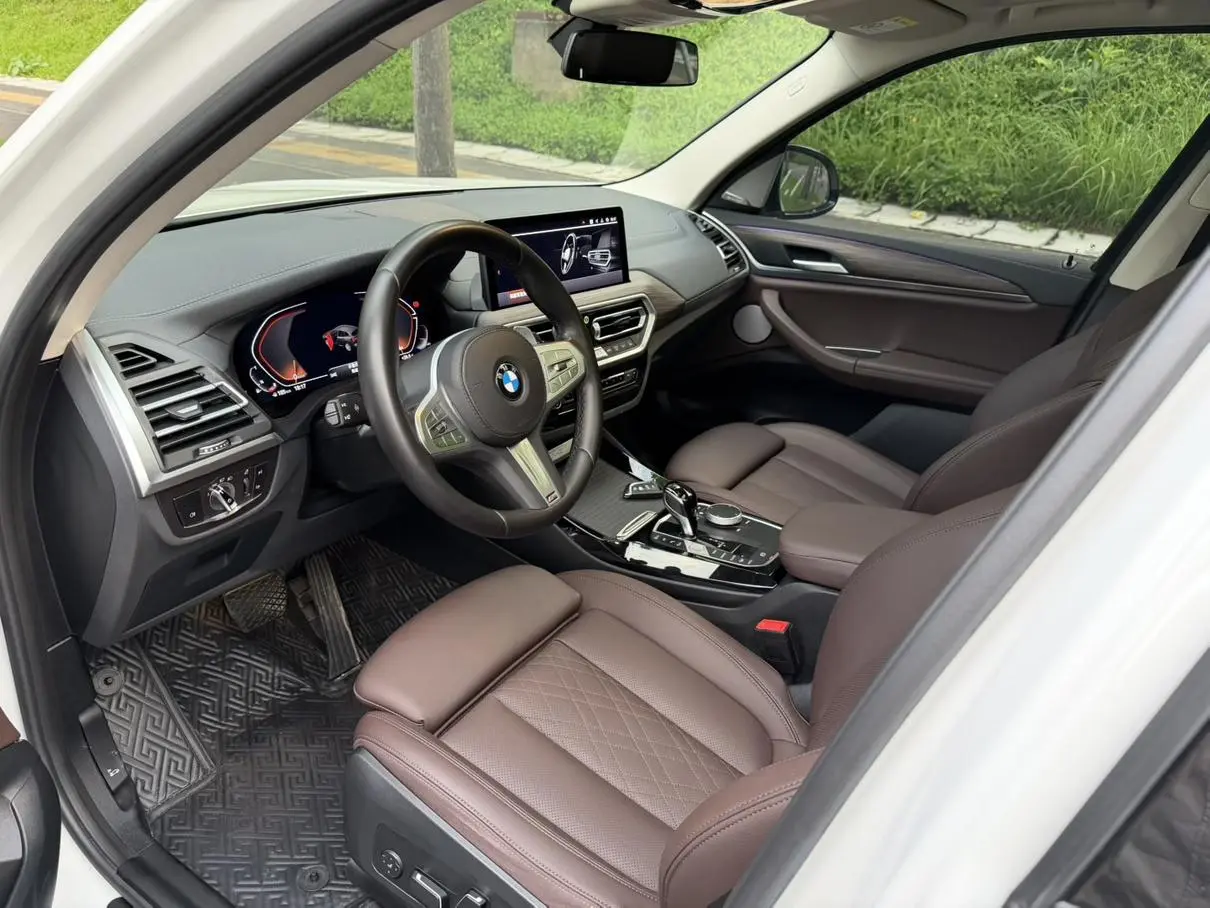 BMW BMW X3 xDrive30i Exclusive M Yao Ye Set