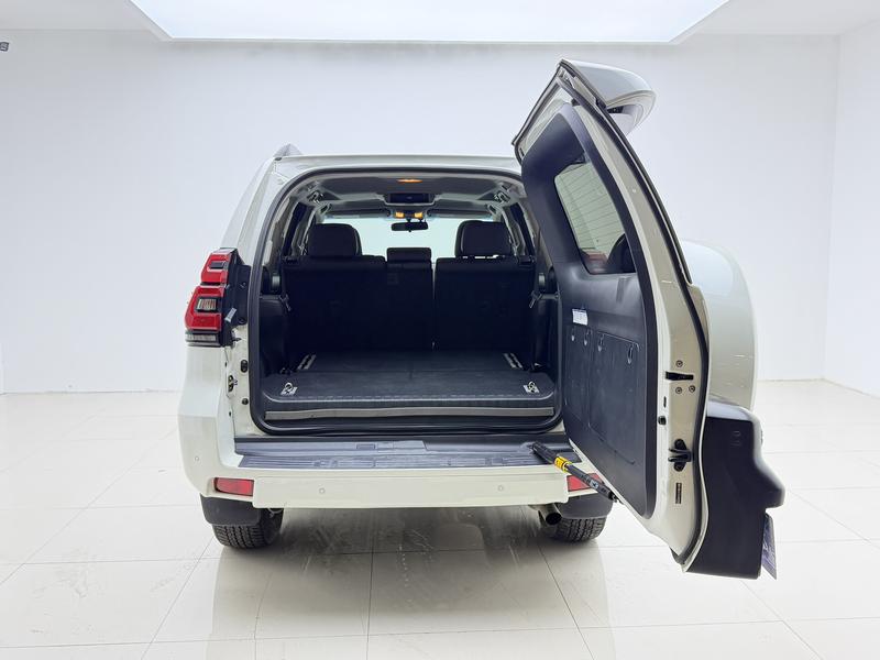 Toyota Prado 2018