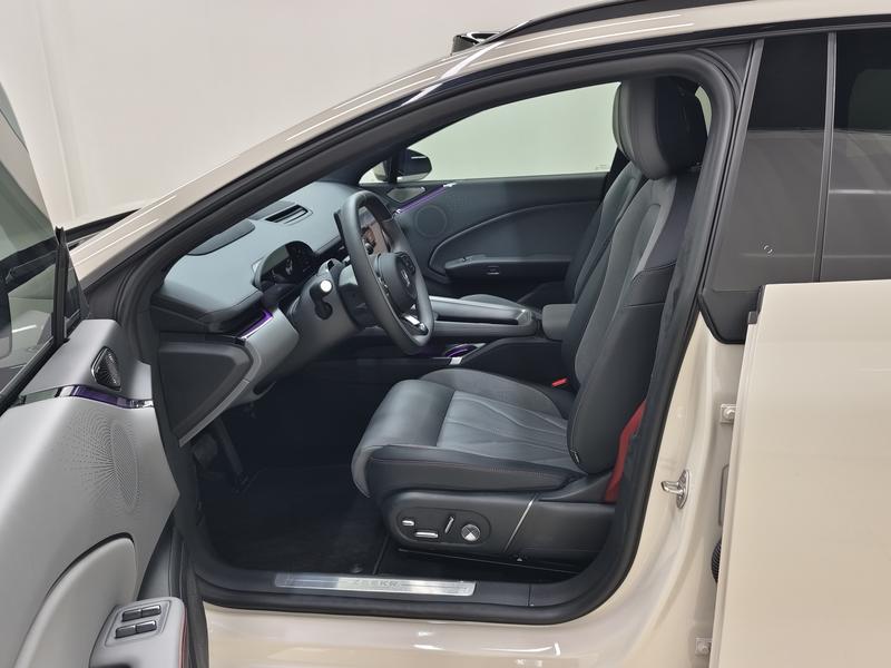 Zeekr ZEEKR 007GT 2025