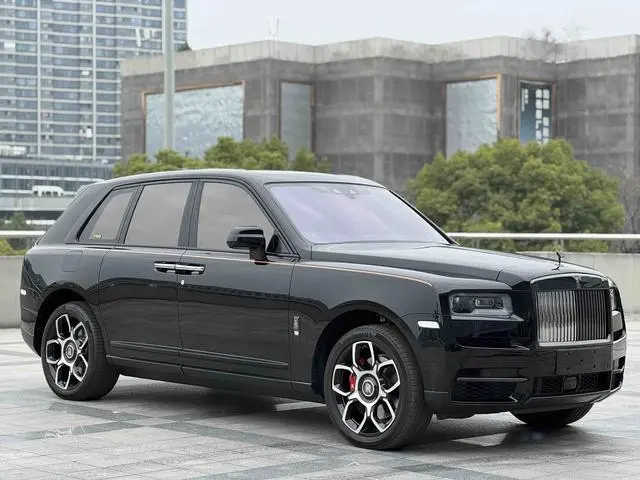 Rolls Royce Cullinan Black Badge