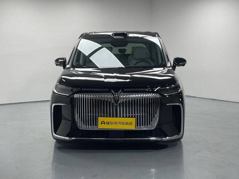Voyah Lantu Dreamer PHEV 2025