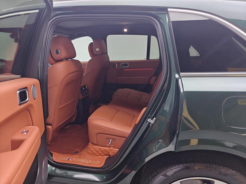 Li Auto Ideal L6 2024
