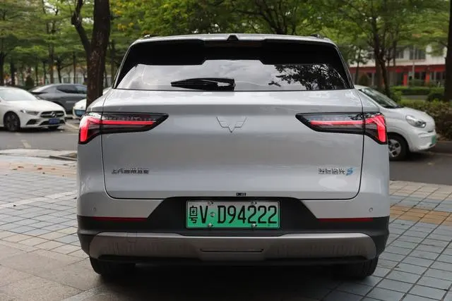 Wuling Wuling Xingguang S EV 510KM flagship type