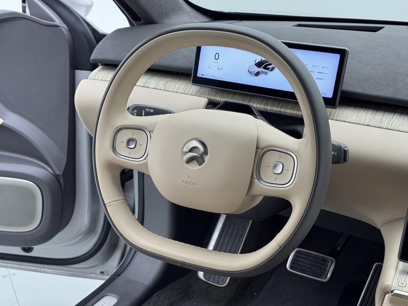 NIO NIO ET7 2021