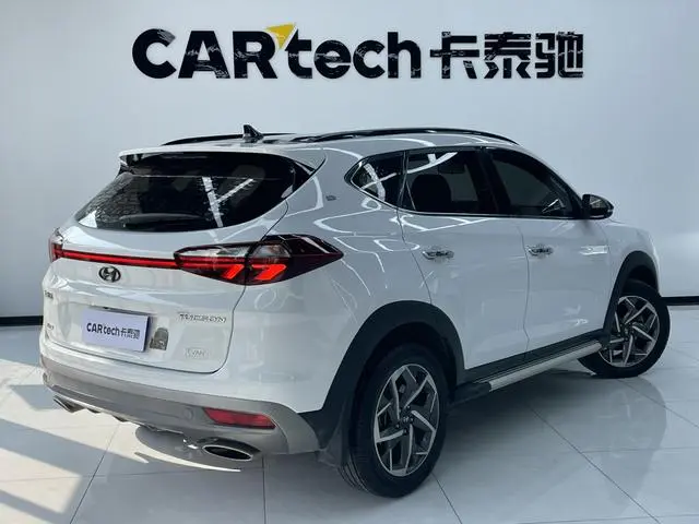 Hyundai Tucson 280TGDi dual-clutch two-wheel drive fashion version of the country VI