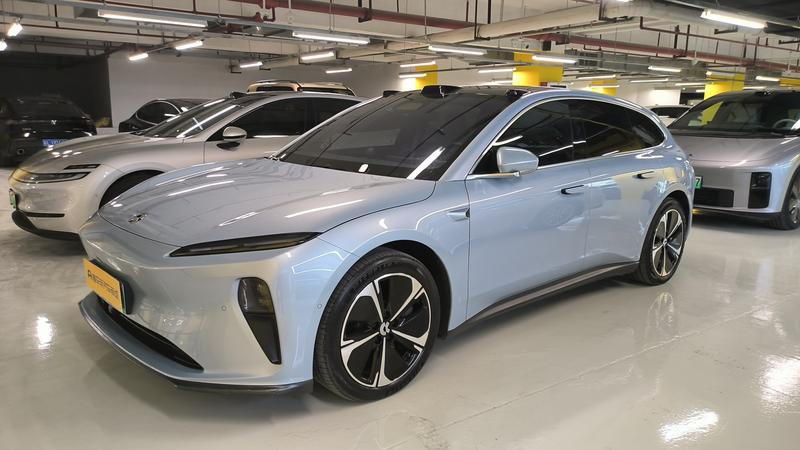 NIO NIO ET5 Touring 2024