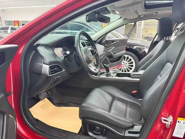 Jaguar Jaguar XEL 2.0T 200PS S Enterprising Elegant Version