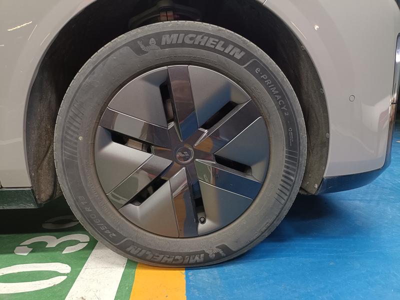 Li Auto Ideal MEGA 2024