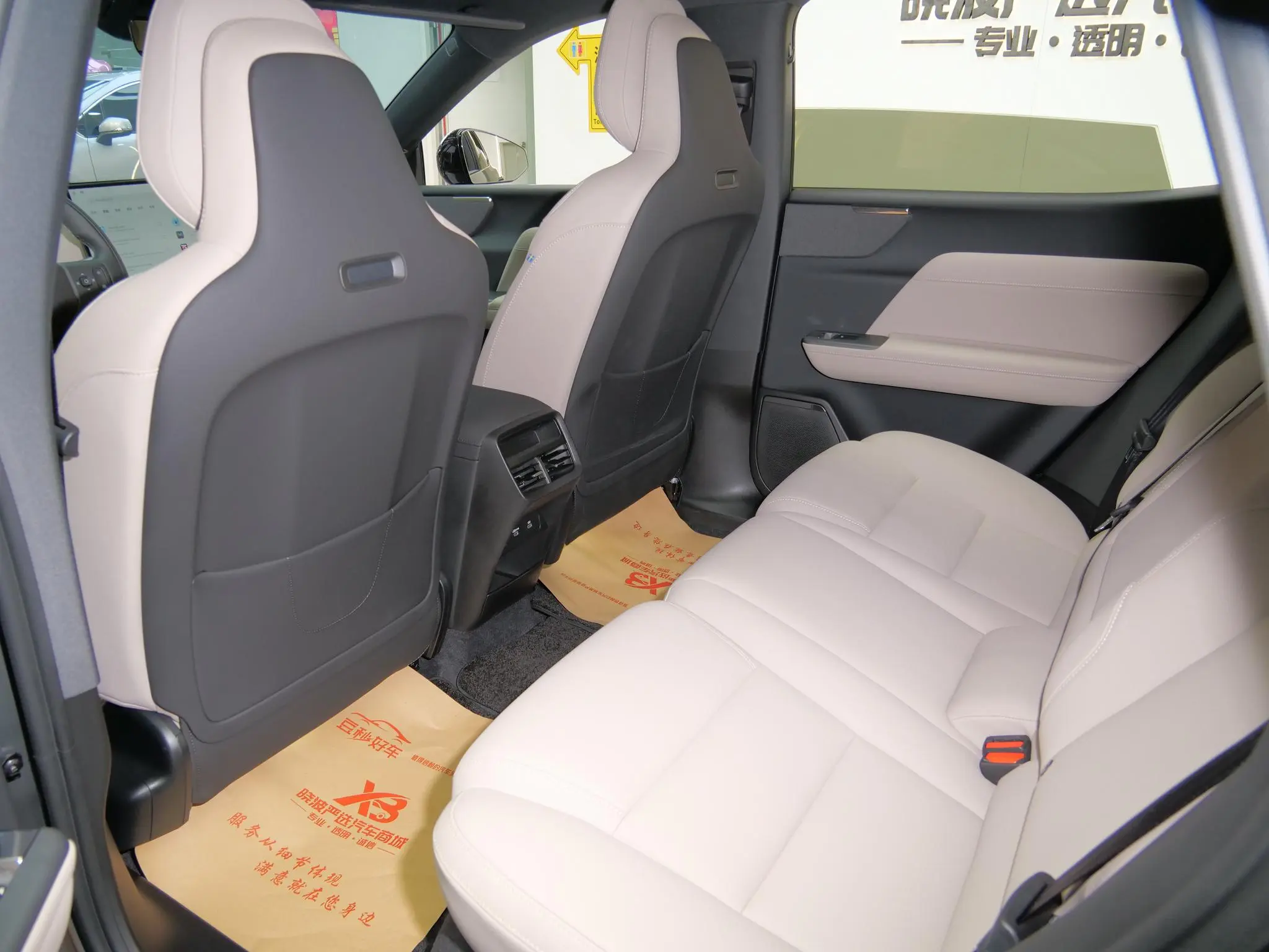 Volvo Volvo XC70 Two-wheel drive long battery life Core