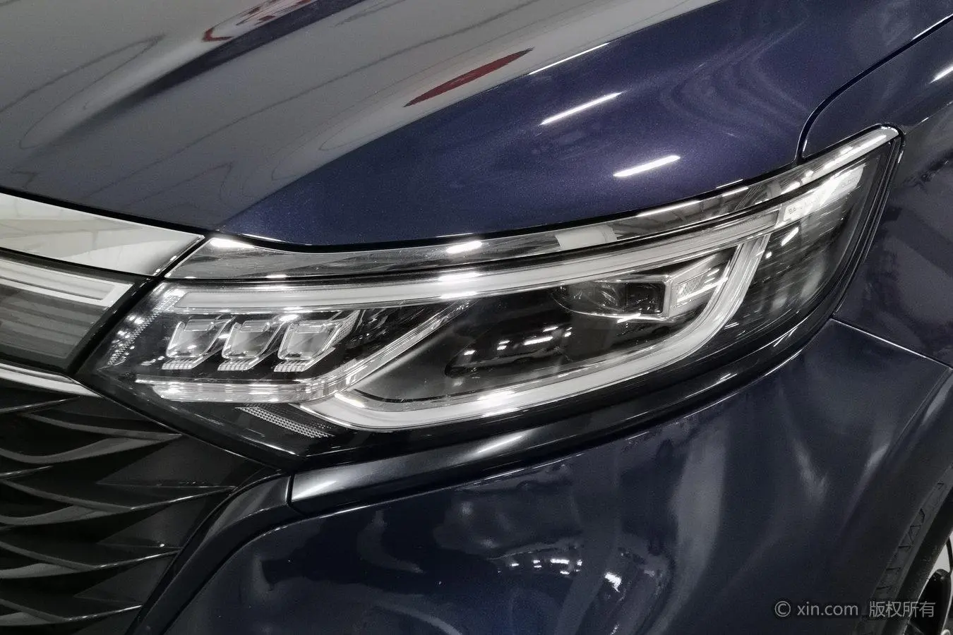 Roewe Roewe iMAX8 400TGI Supreme Series Premium Edition