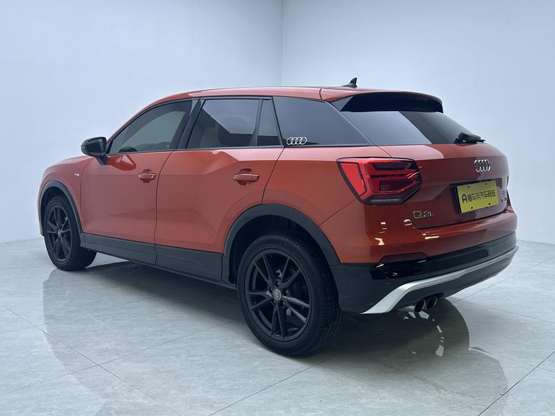 Audi Audi Q2L 2018