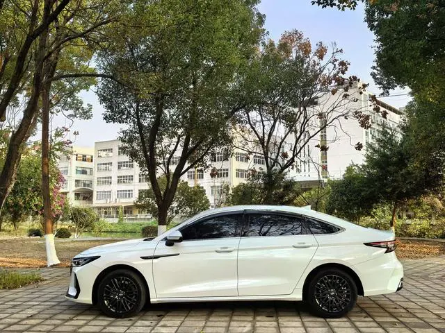 Chery Fulwin Arrizo 8 1.6TGDI DCT wisdom