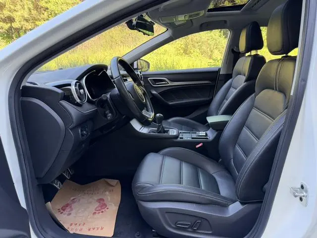 MG MG6 20T manual sports version