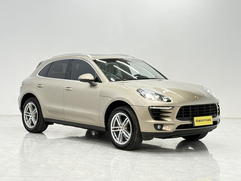 Porsche Macan 2014
