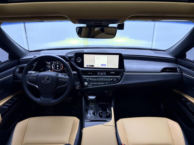 Lexus Lexus ES 2022