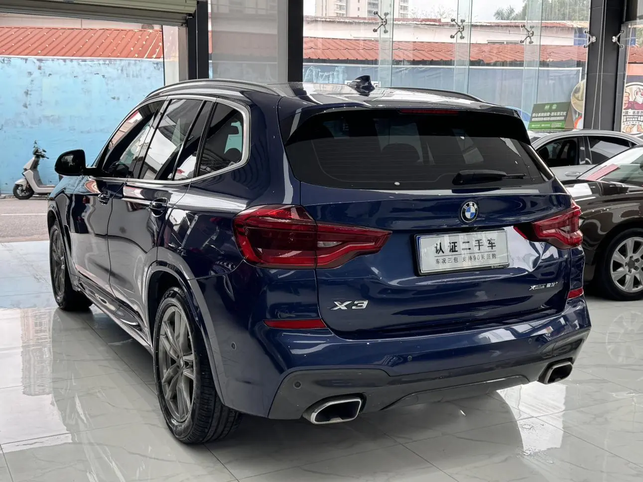 BMW BMW X3 xDrive28i M sports suit