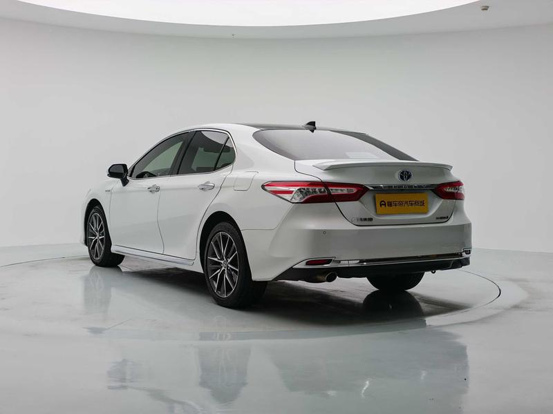 Toyota Camry 2023