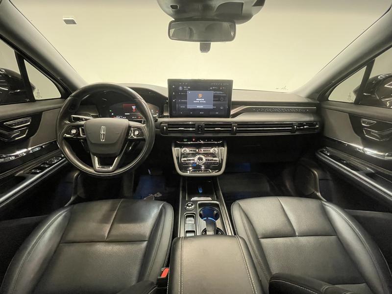 Lincoln adventurer 2022
