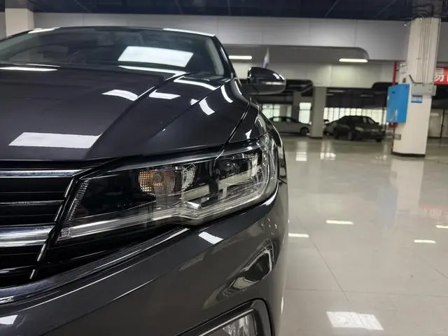 Volkswagen Bora 1.5L automatic comfort intelligent version