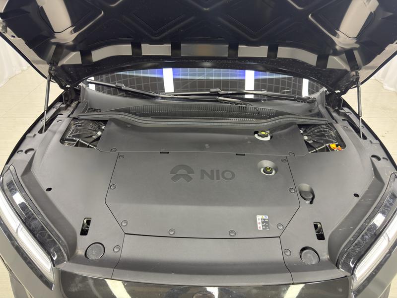 NIO NIO ET5 Touring 2025