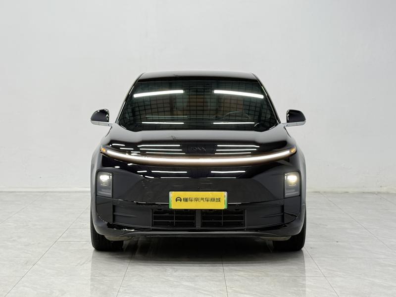 Li Auto Ideal L6 2024