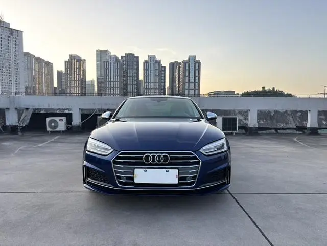Audi Audi A5 Coupe 40 TFSI fashion type