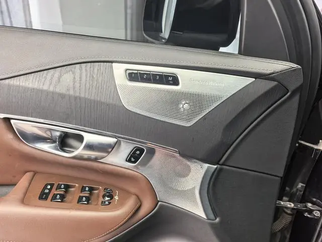 Volvo Volvo XC90 PHEV E-drive hybrid T8 Zhizun Deluxe Edition 7 Seats