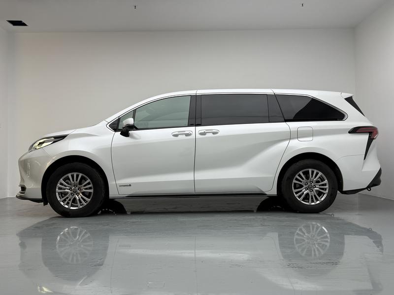 Toyota Sienna 2021