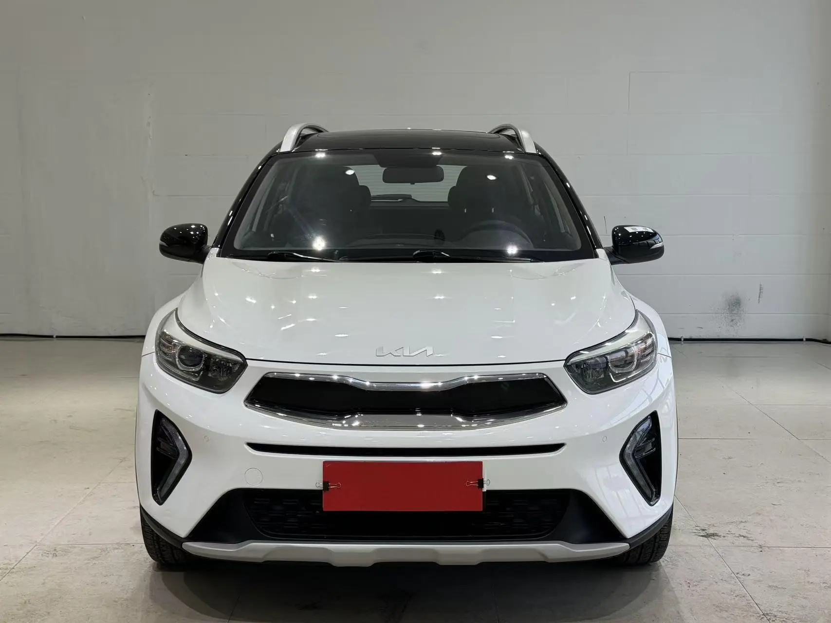 Kia Yi Ran 1.4L CVT fun enjoy sunroof model