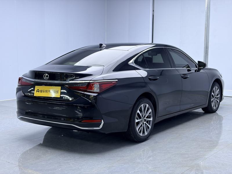 Lexus Lexus ES 2022