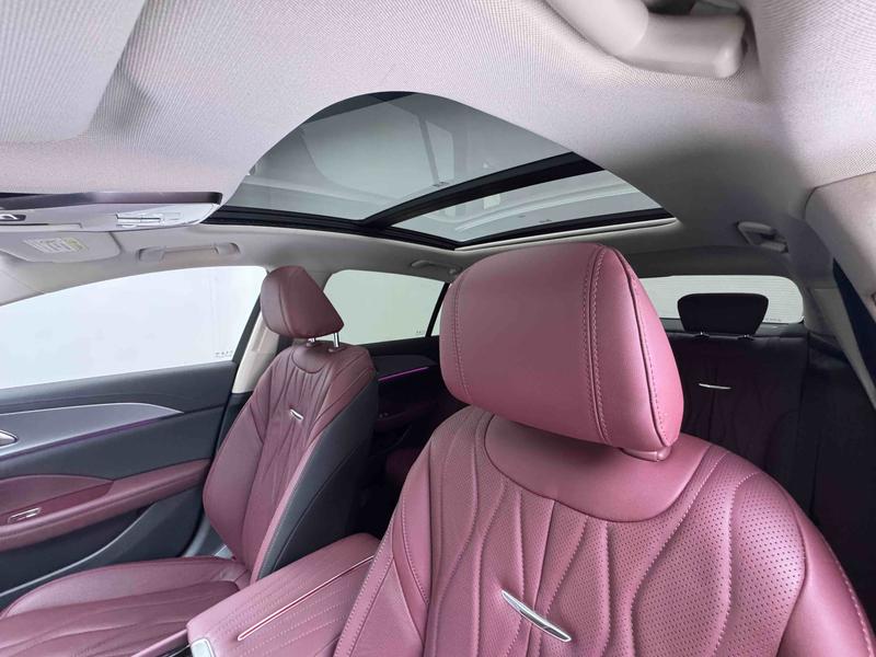 Hongqi Red Flag H5 2023