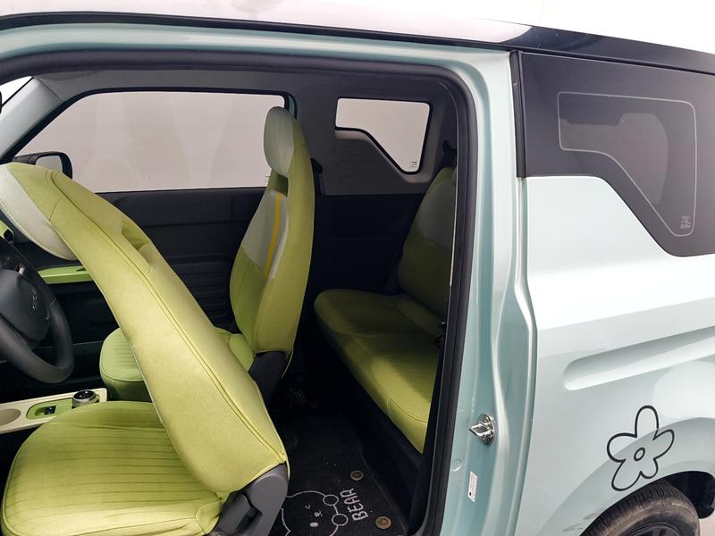 Geely Galaxy panda 2024